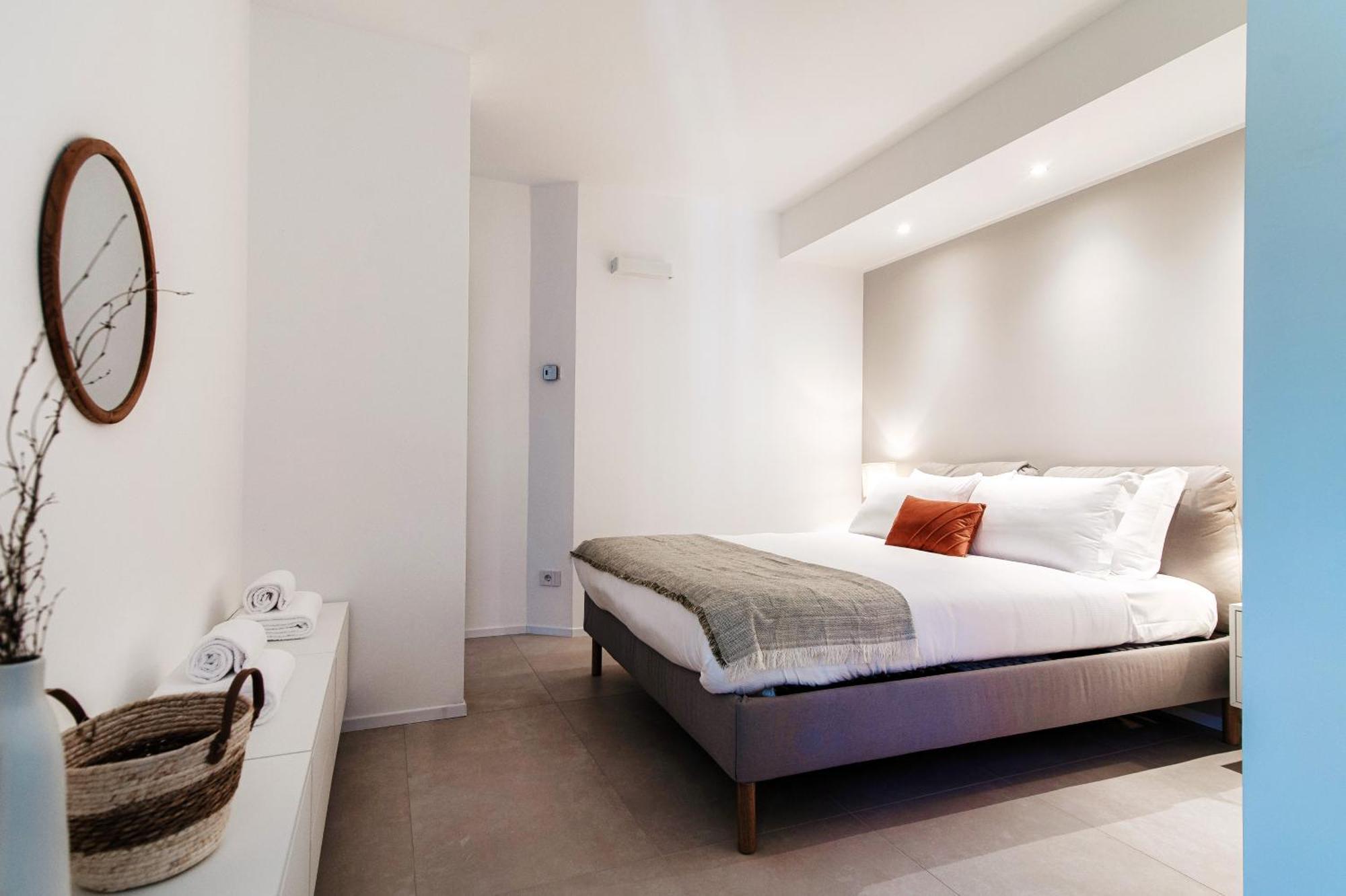 Lario Suite Apartments By Quokka 360 - With Parking Next To Como City Kültér fotó