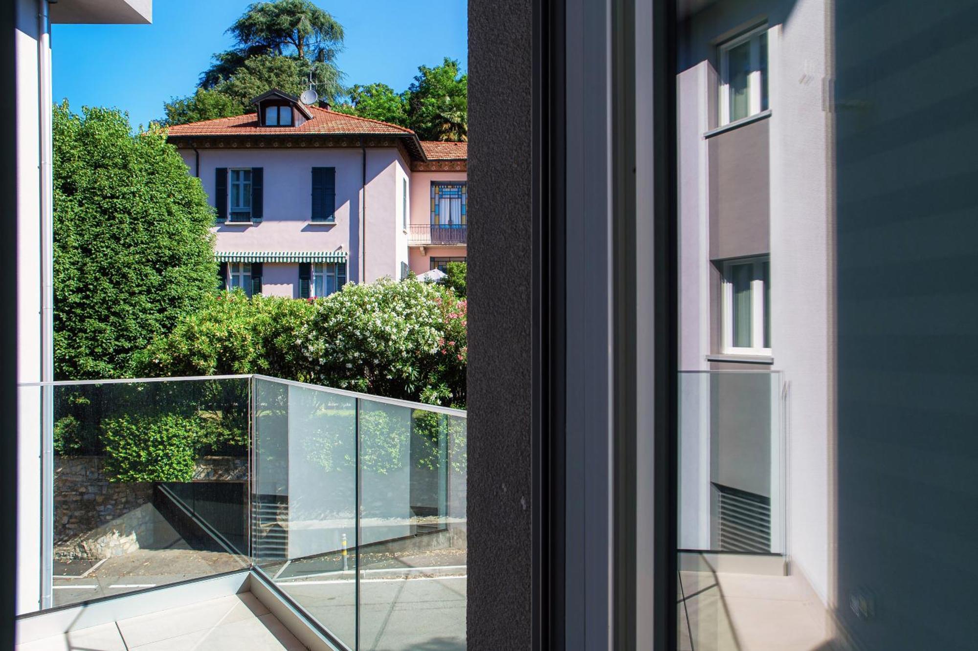 Lario Suite Apartments By Quokka 360 - With Parking Next To Como City Kültér fotó